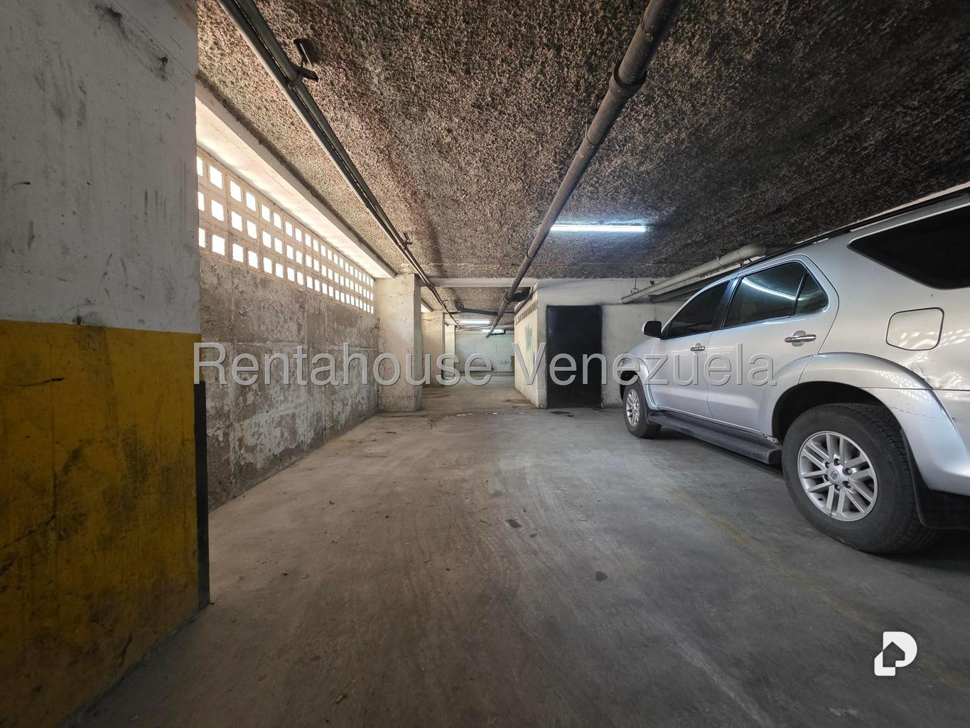 Apartment in El Paraíso, Caracas – 16