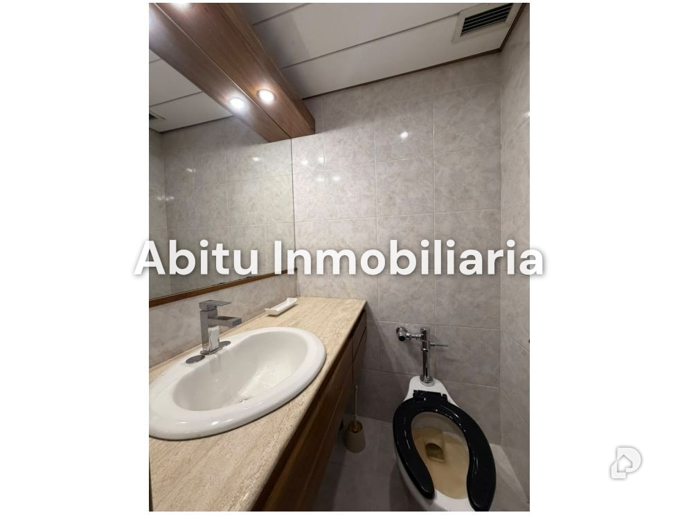 Oficina en El Recreo, Caracas – 12