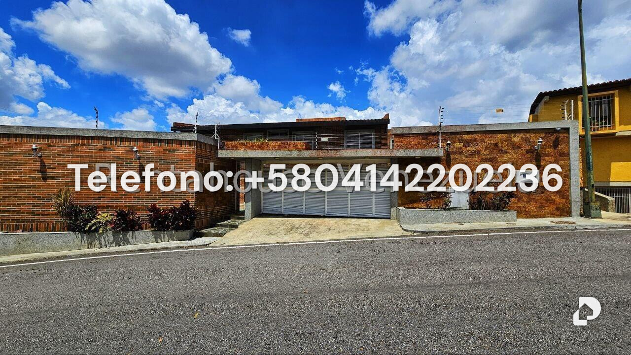 Casa en Cumbres de Curumo, Caracas – 40