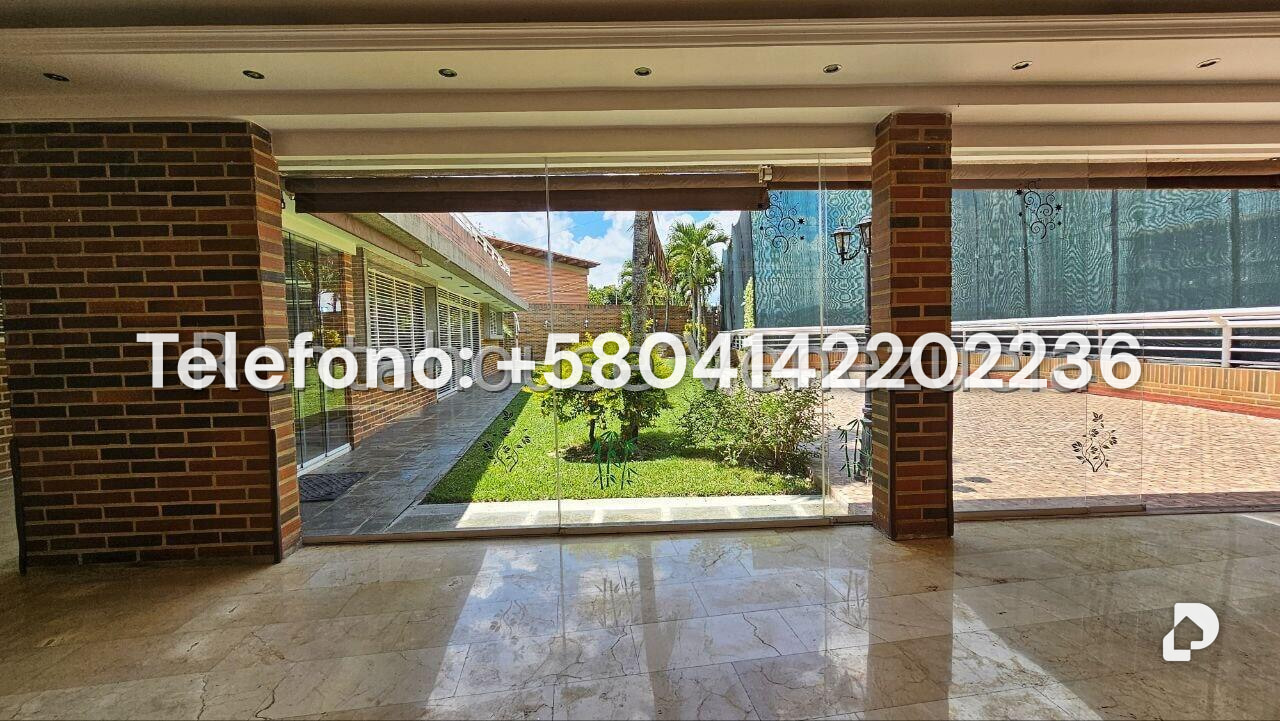 Casa en Cumbres de Curumo, Caracas – 79