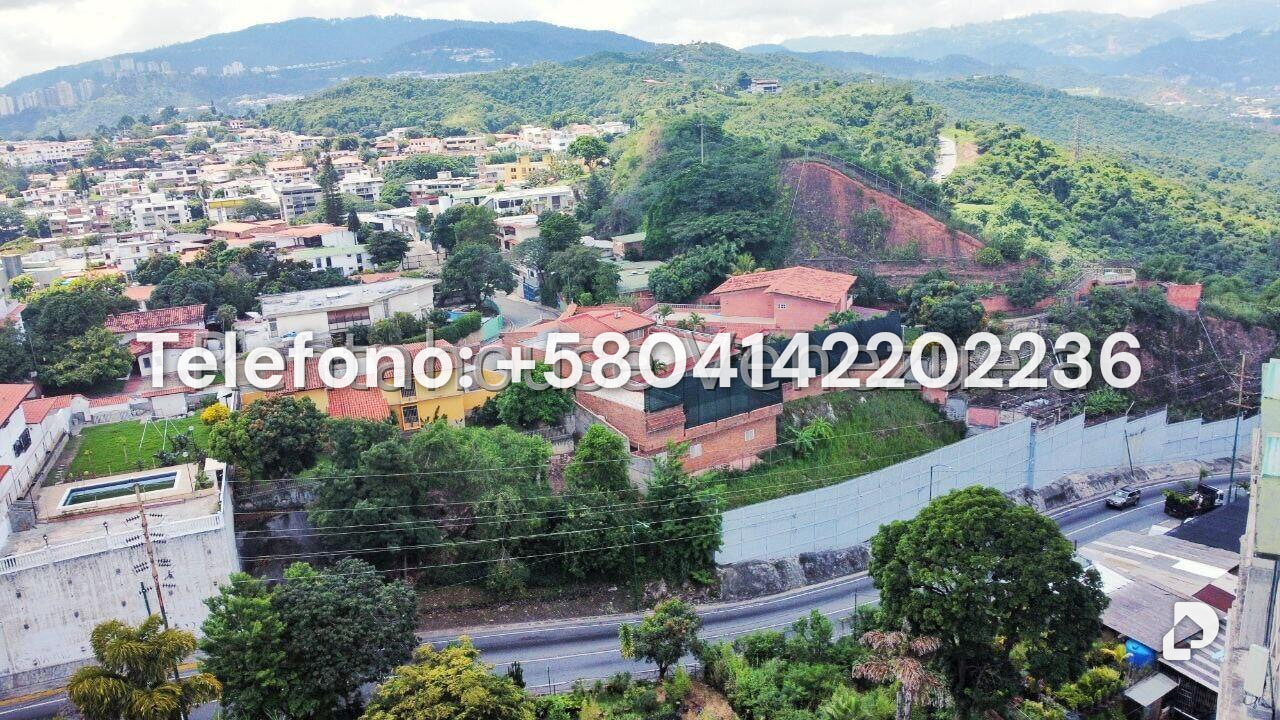 Casa en Cumbres de Curumo, Caracas – 42