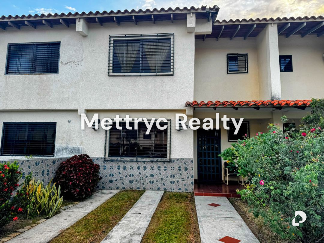Casa en Monteserino, San Diego – 2