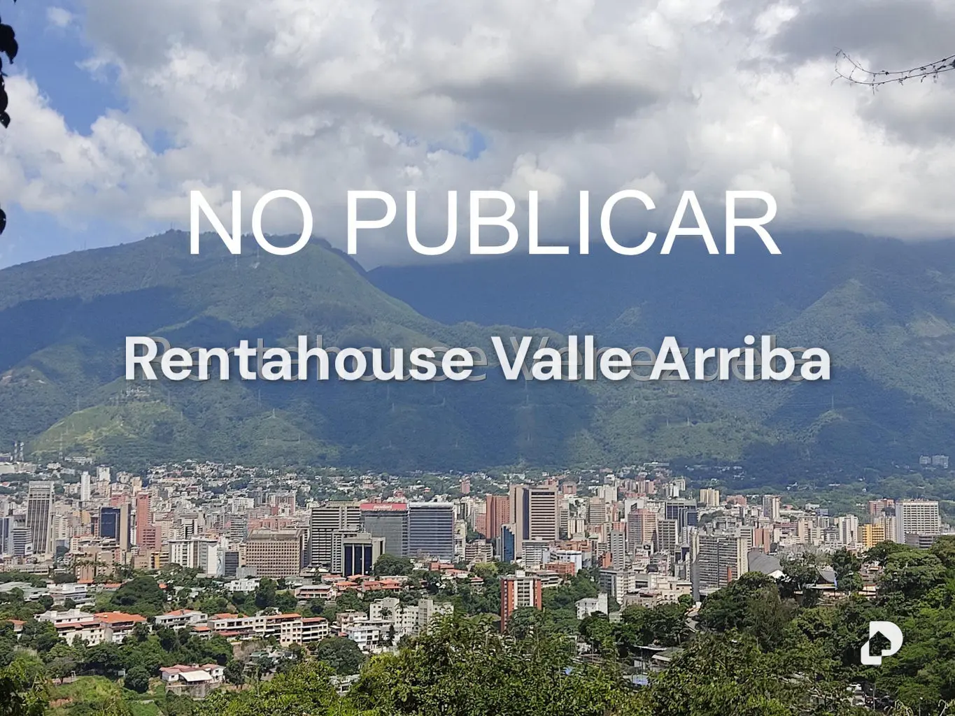 Terreno en Colinas de Bello Monte, Caracas – 14