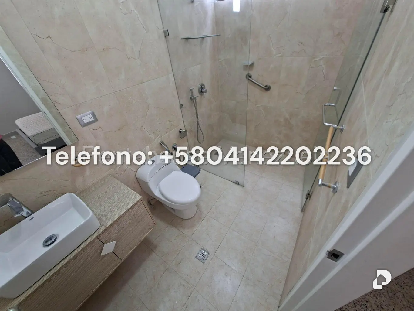 Apartamento en Los Palos Grandes, Caracas – 9