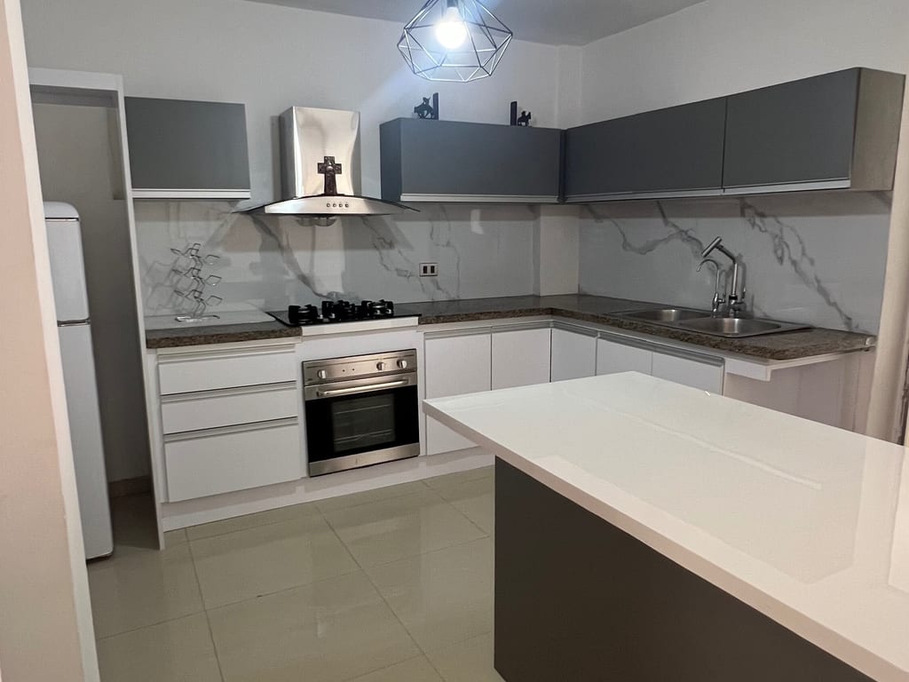 Townhouse en Ciudad Roca, Barquisimeto - 1