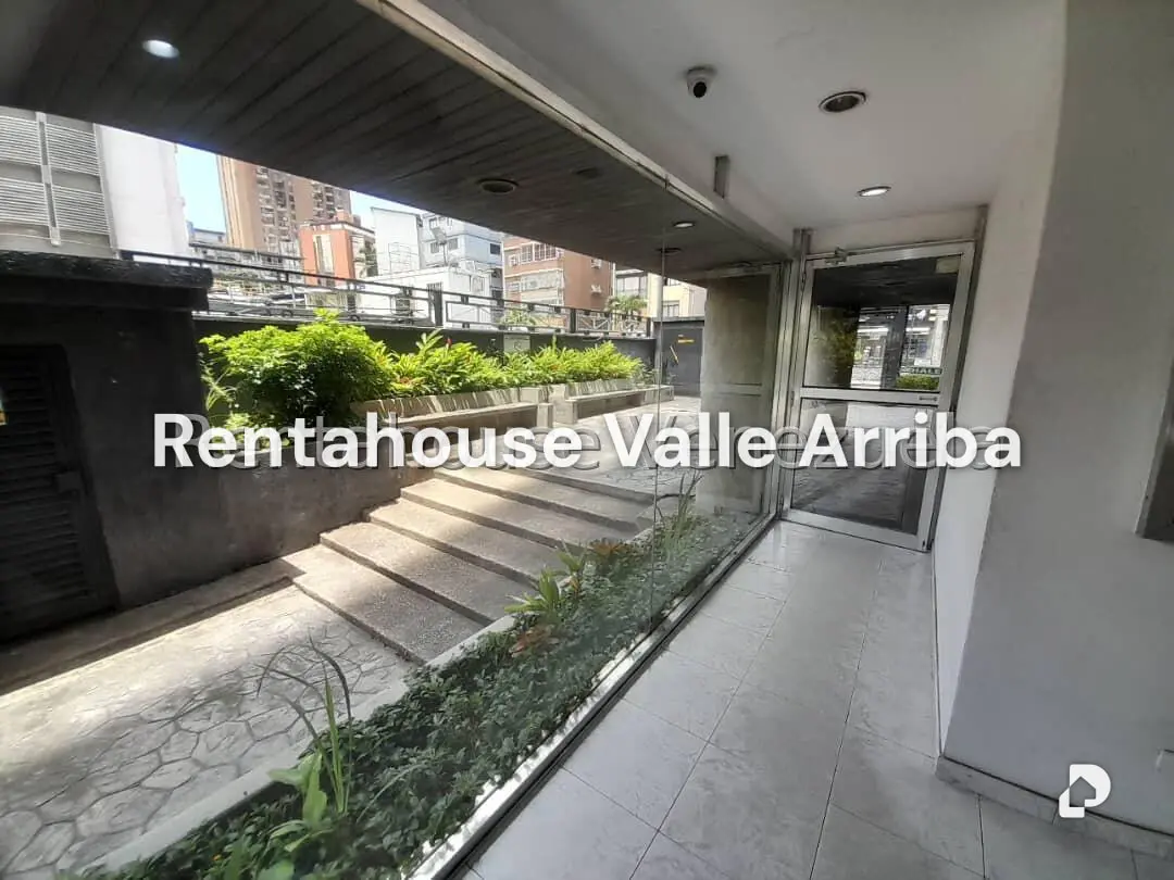 Oficina en Bello Monte, Caracas – 10