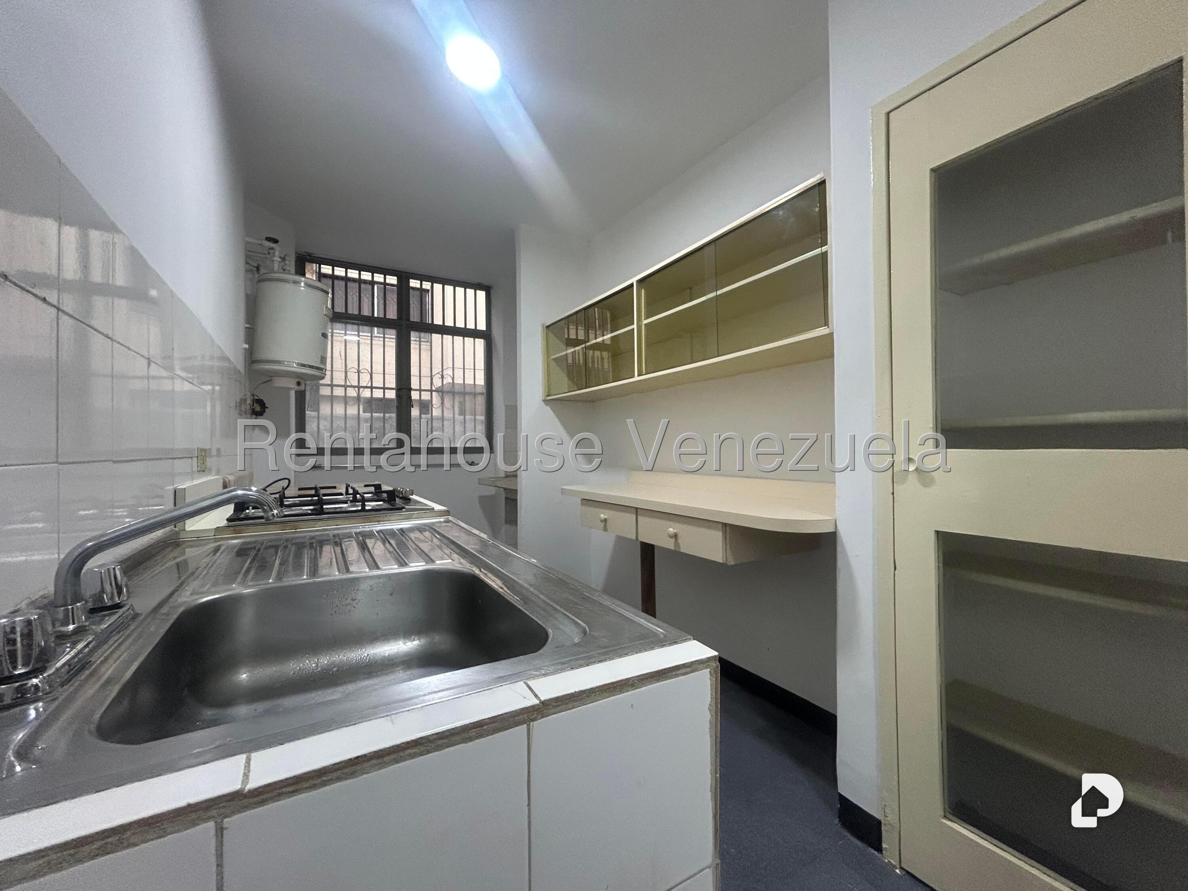 Oficina en Las Acacias, Caracas – 15
