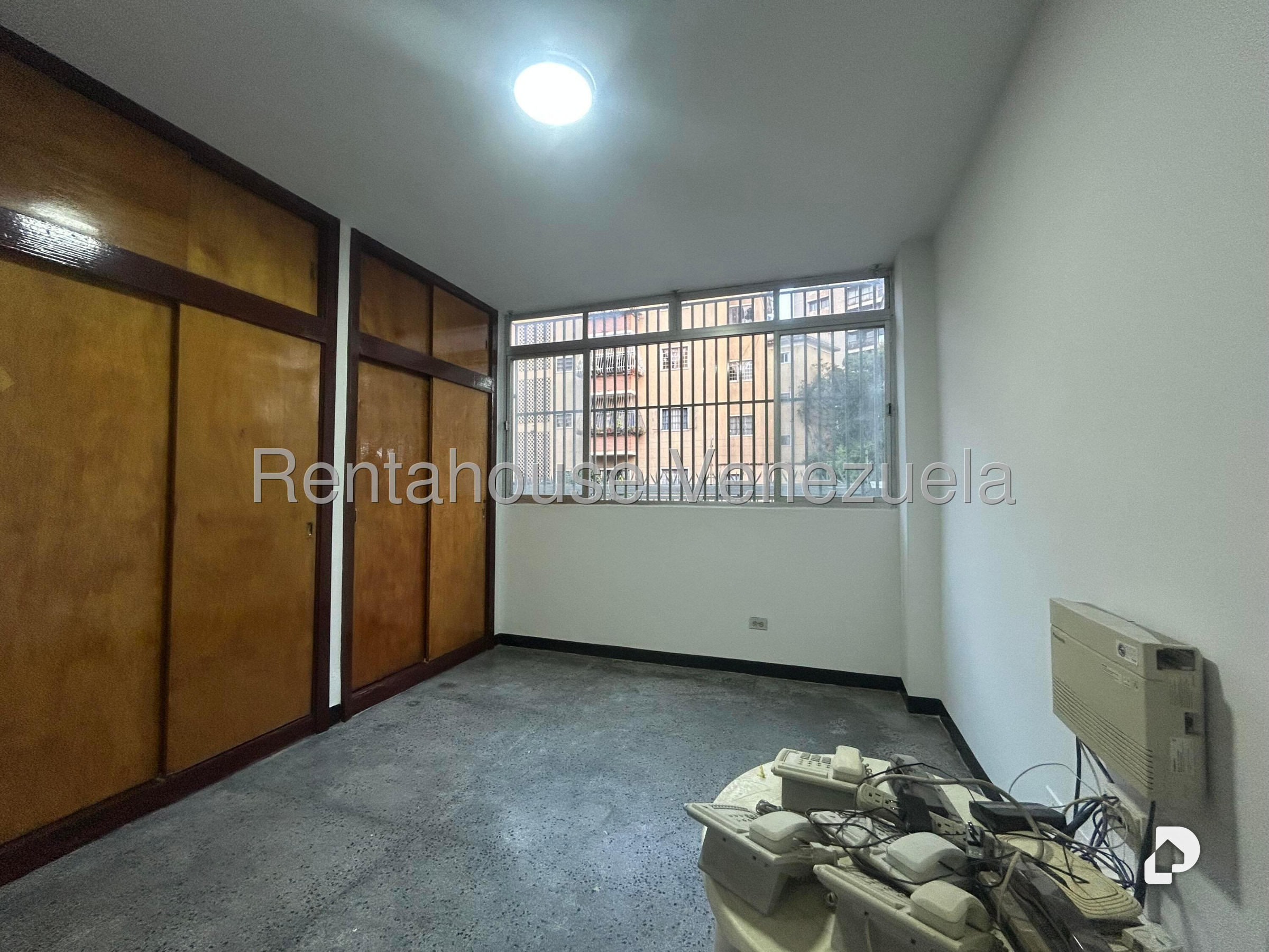Oficina en Las Acacias, Caracas – 18