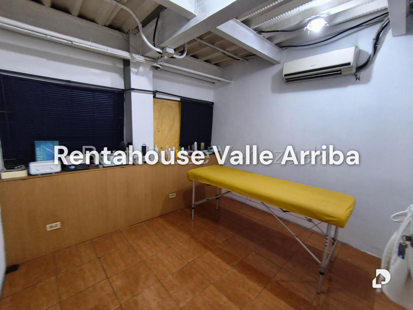 Local comercial en Parroquia Santa Rosalía, Caracas – 10
