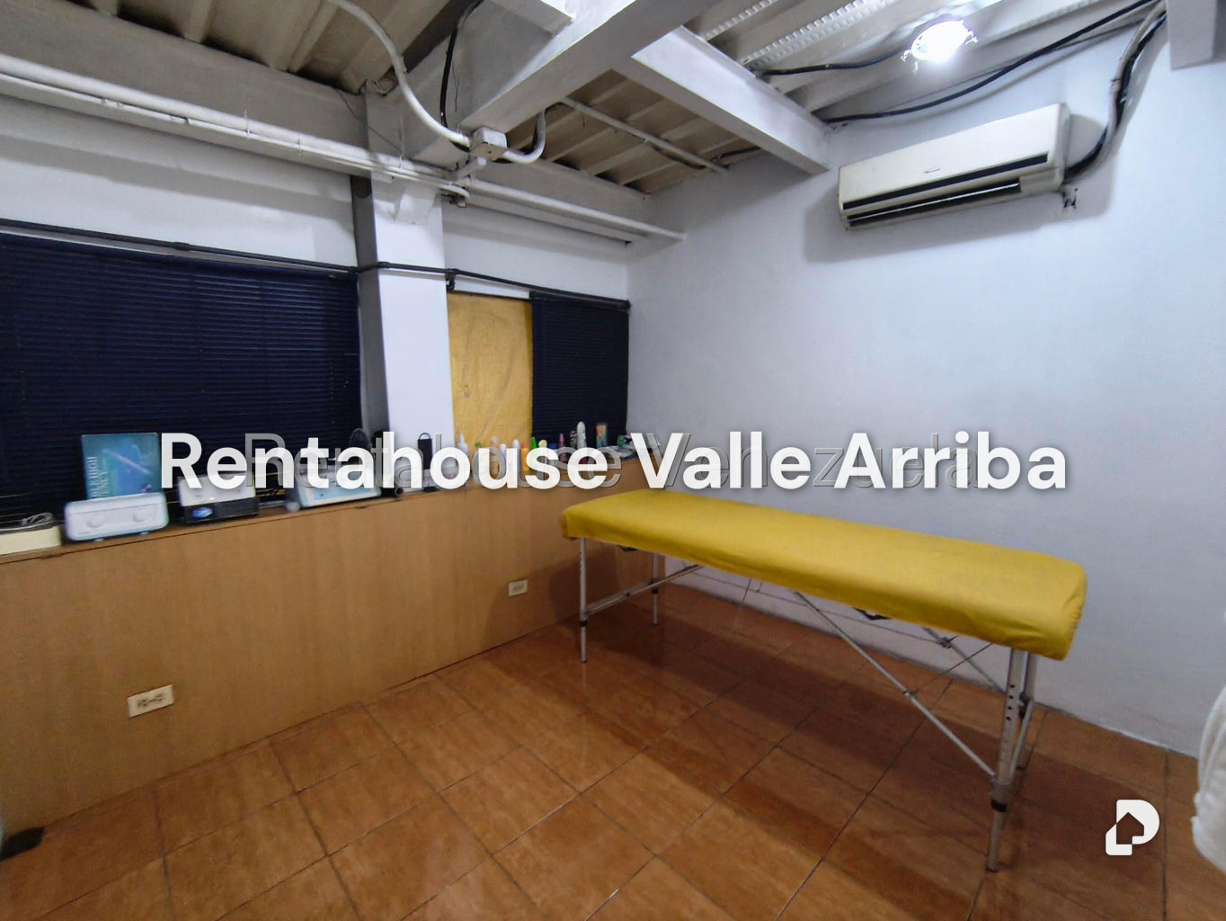 Local comercial en Parroquia Santa Rosalía, Caracas – 8