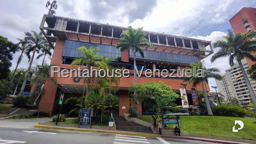 Local comercial en Santa Fe Norte, Caracas – 1