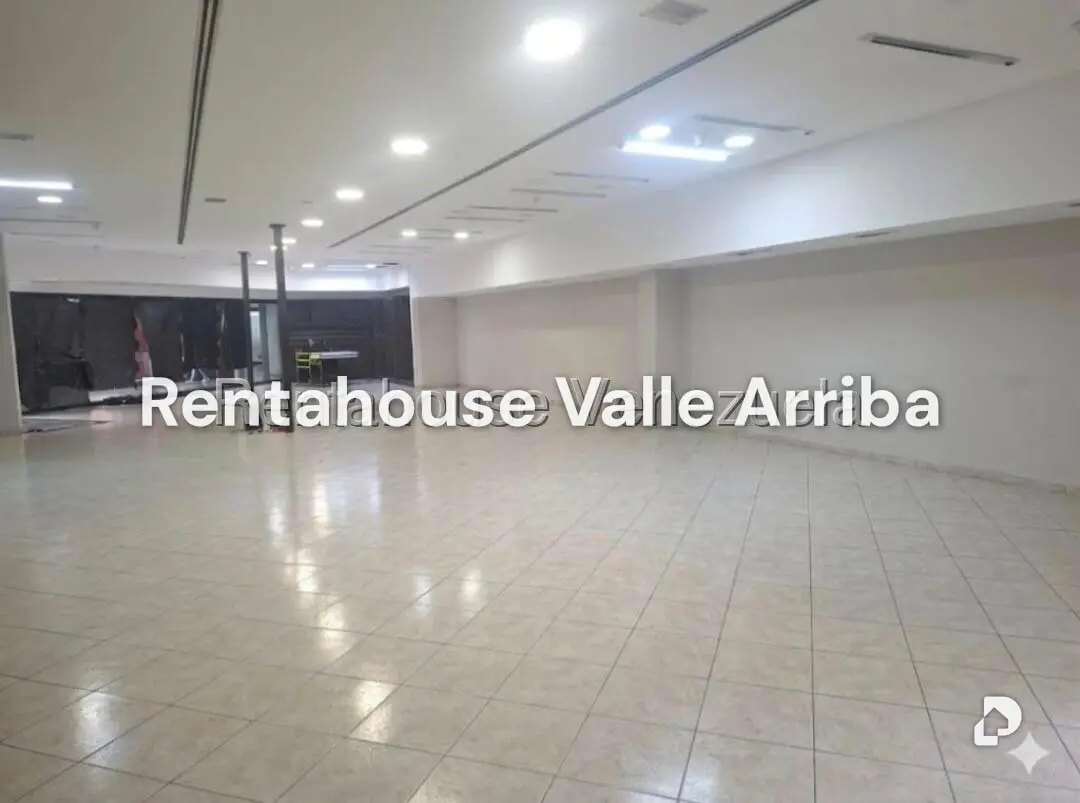 Local comercial en Santa Fe Norte, Caracas – 6