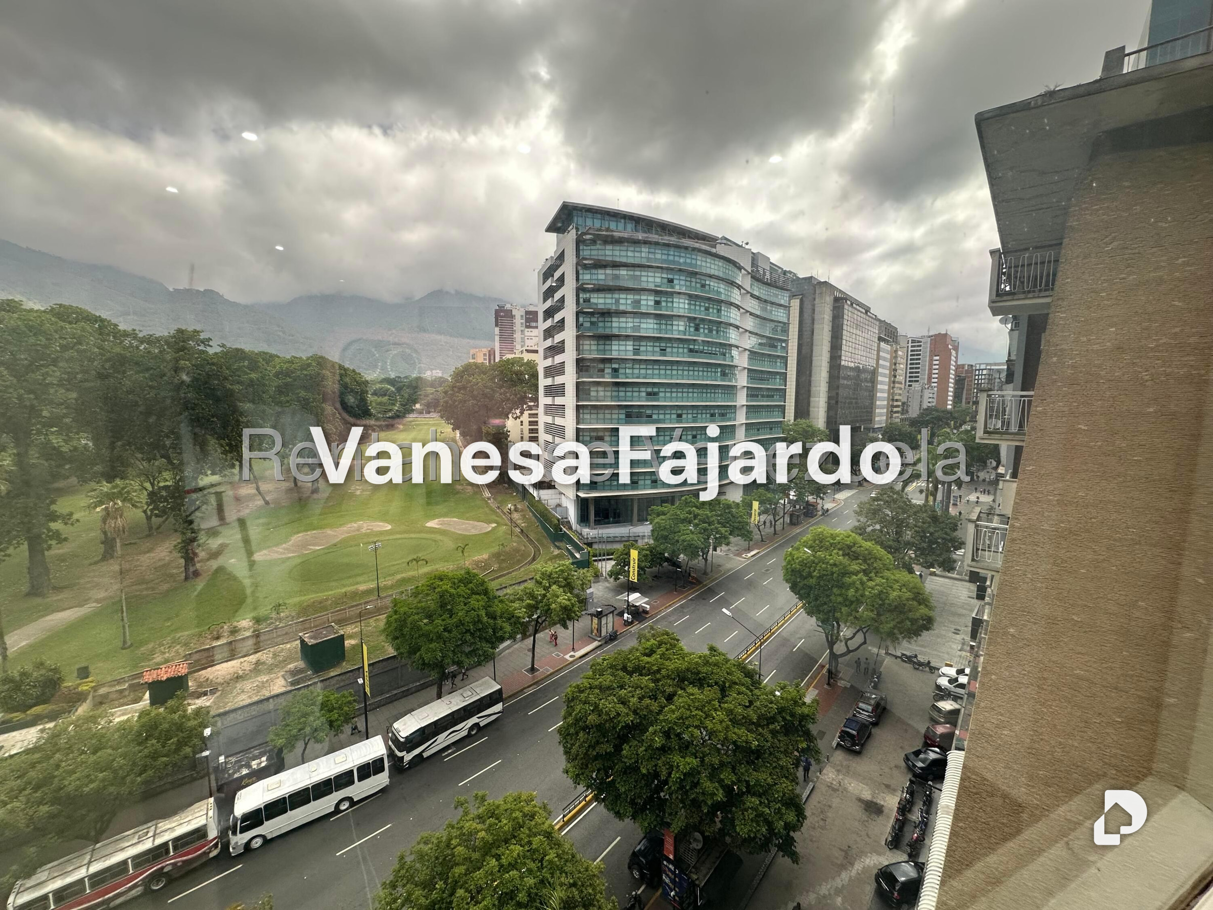 Oficina en El Rosal, Caracas – 22