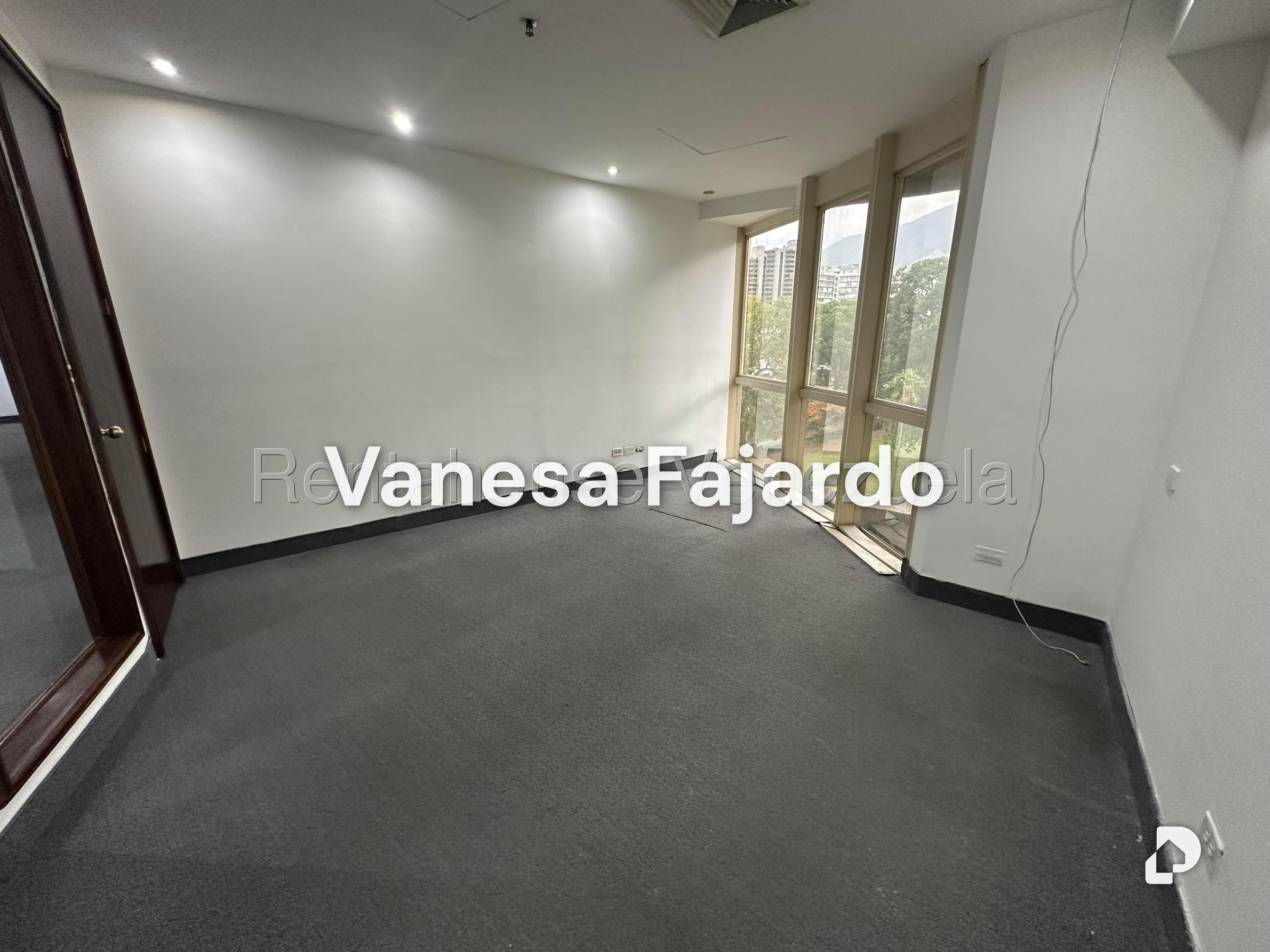 Oficina en El Rosal, Caracas – 20