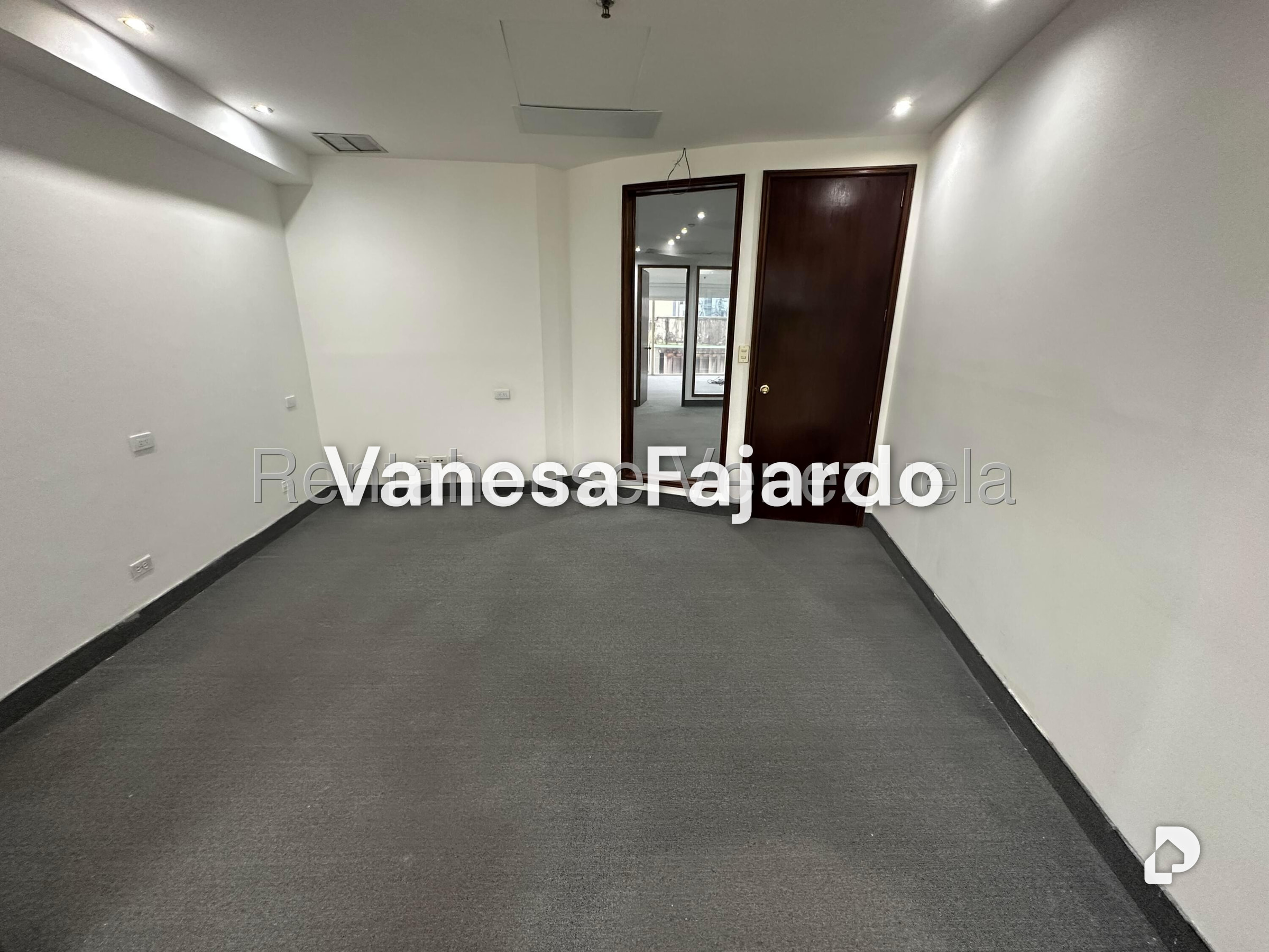 Oficina en El Rosal, Caracas – 21