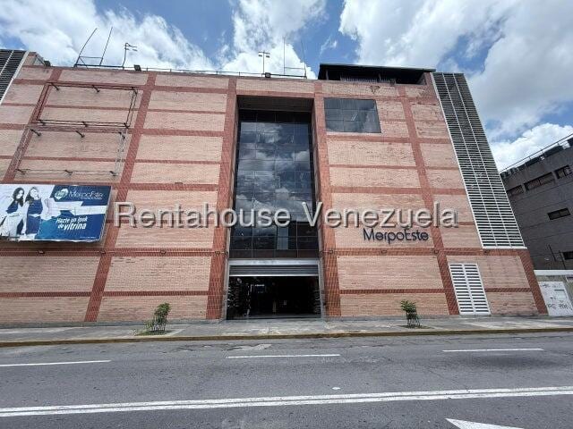 Local comercial en Chacao, Caracas - 1