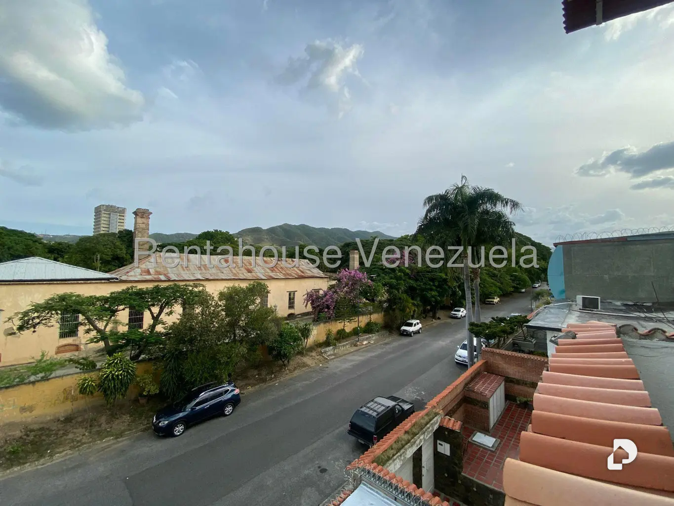 Casa en Montalbán I, Caracas – 54