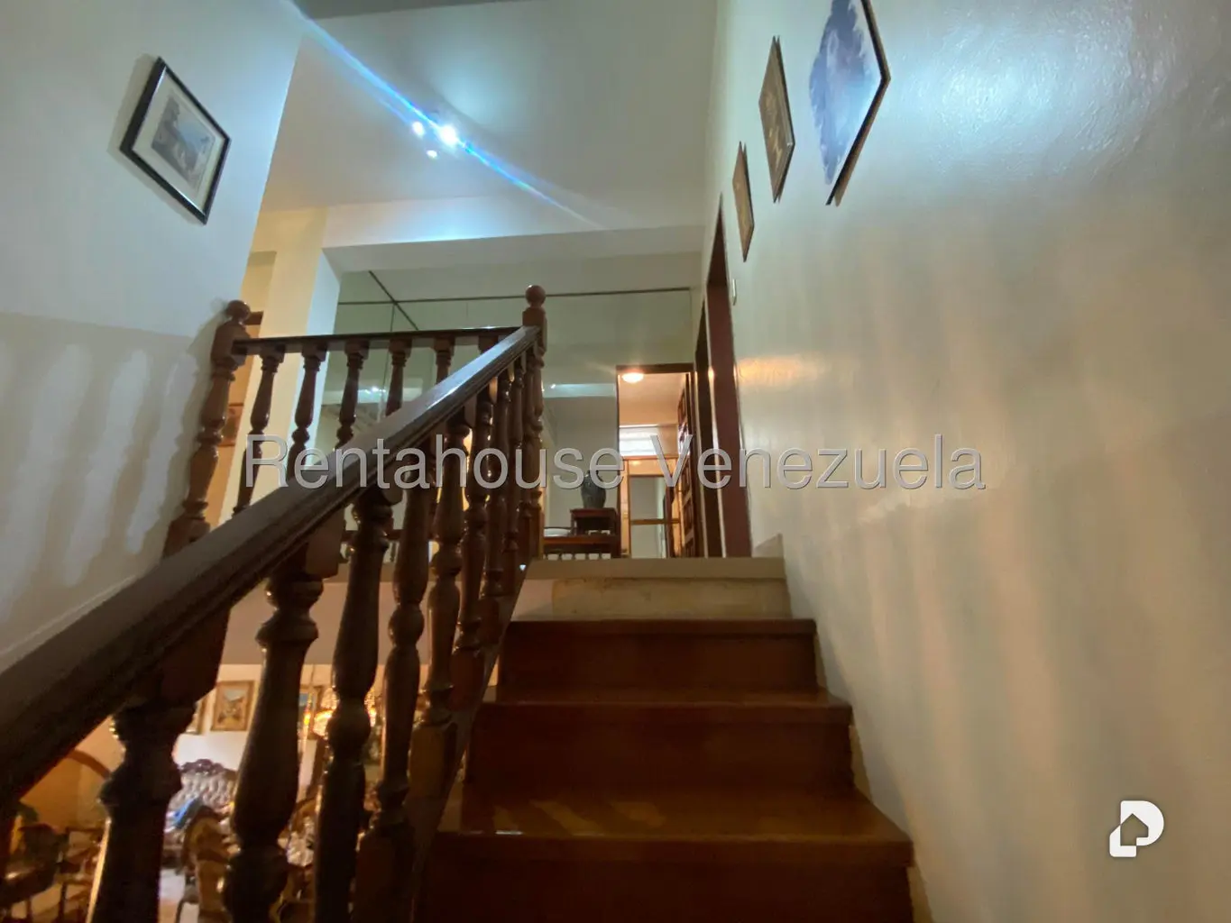 Casa en Montalbán I, Caracas – 27