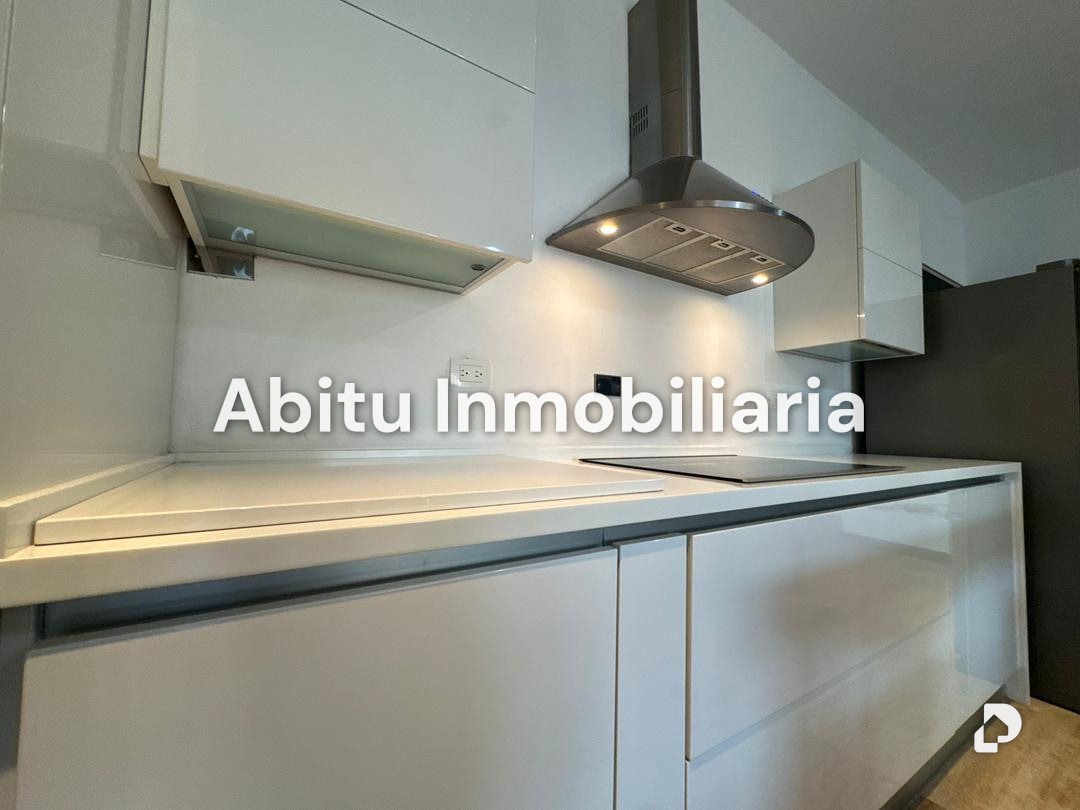 Apartamento en Las Mercedes, Caracas – 16