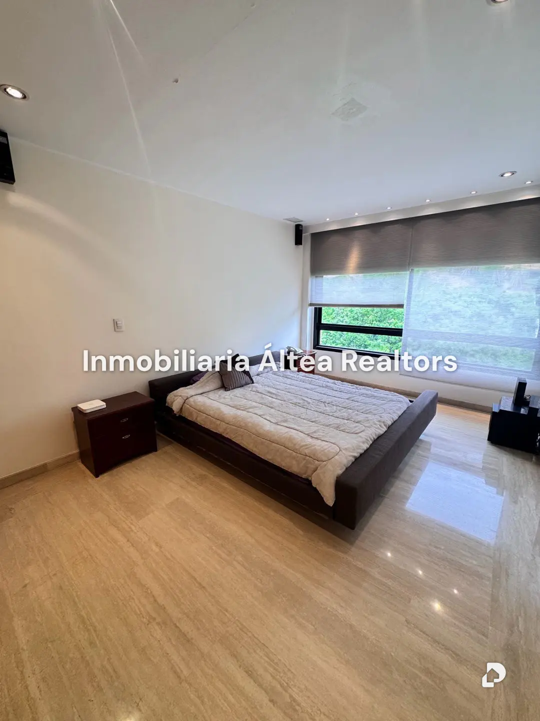 Penthouse in Caracas – 9