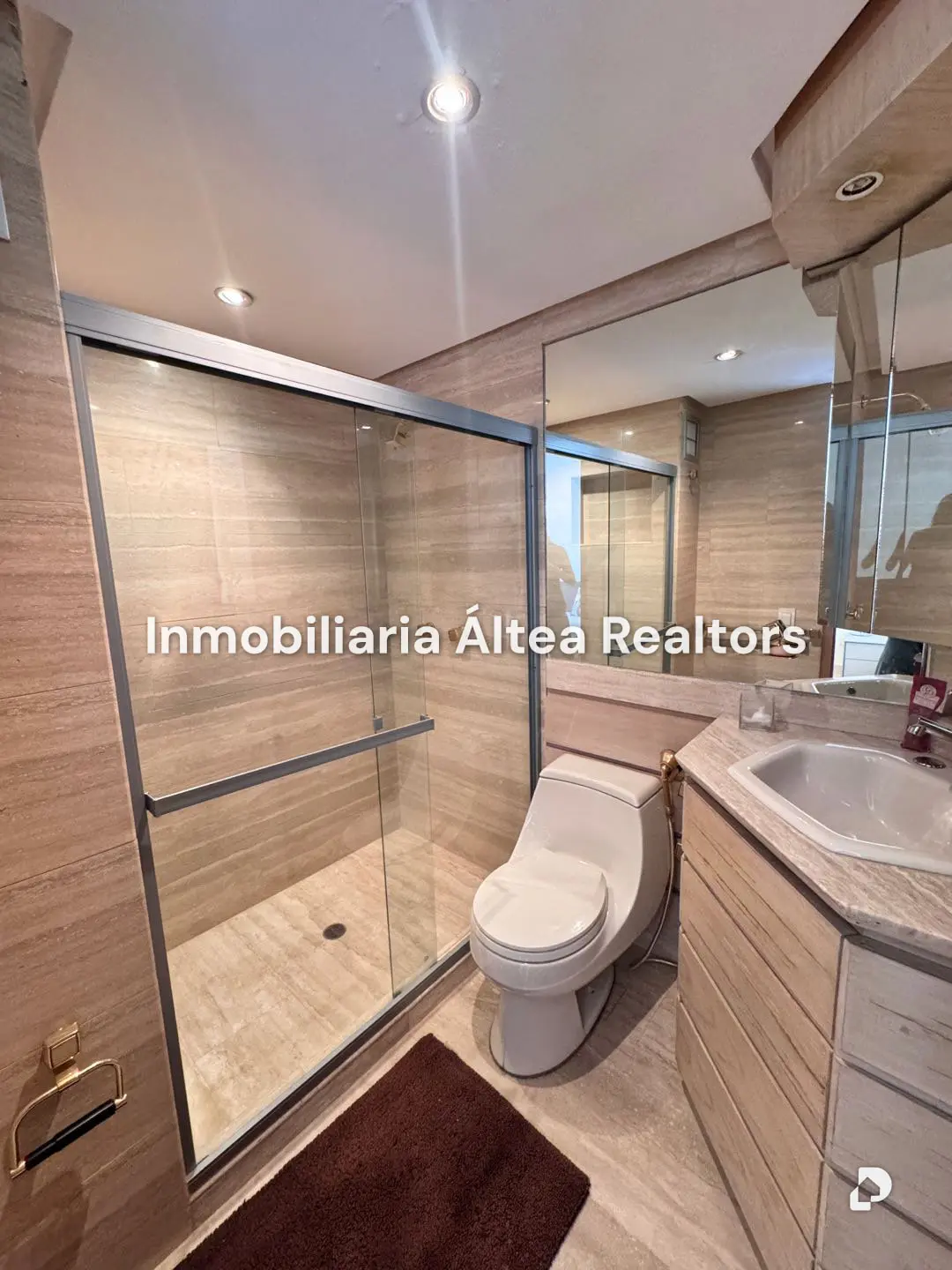 Penthouse in Caracas – 12