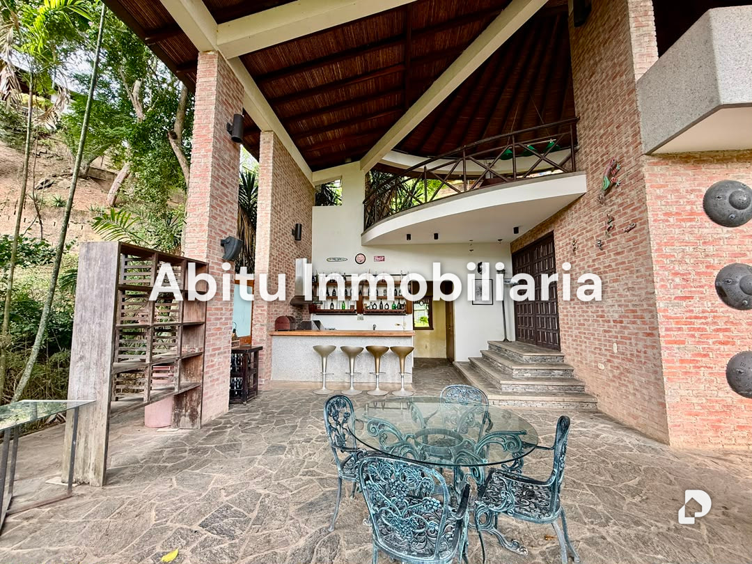House in Cerro Verde, Caracas – 18