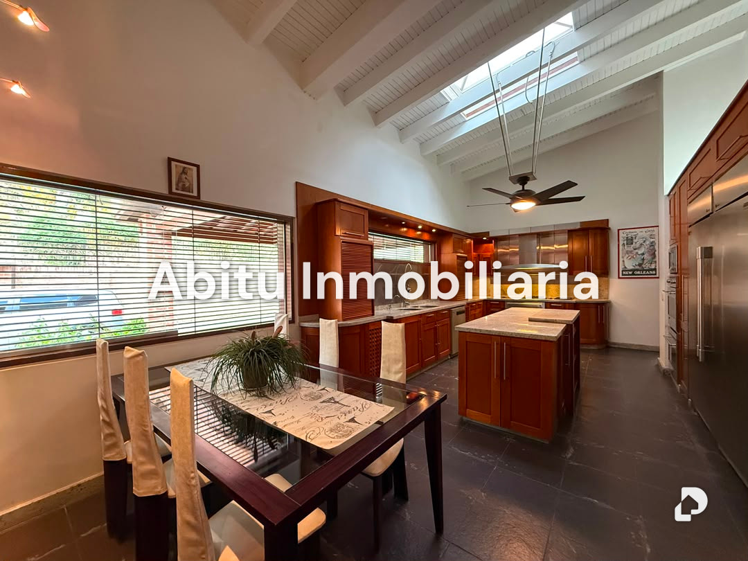 House in Cerro Verde, Caracas – 24