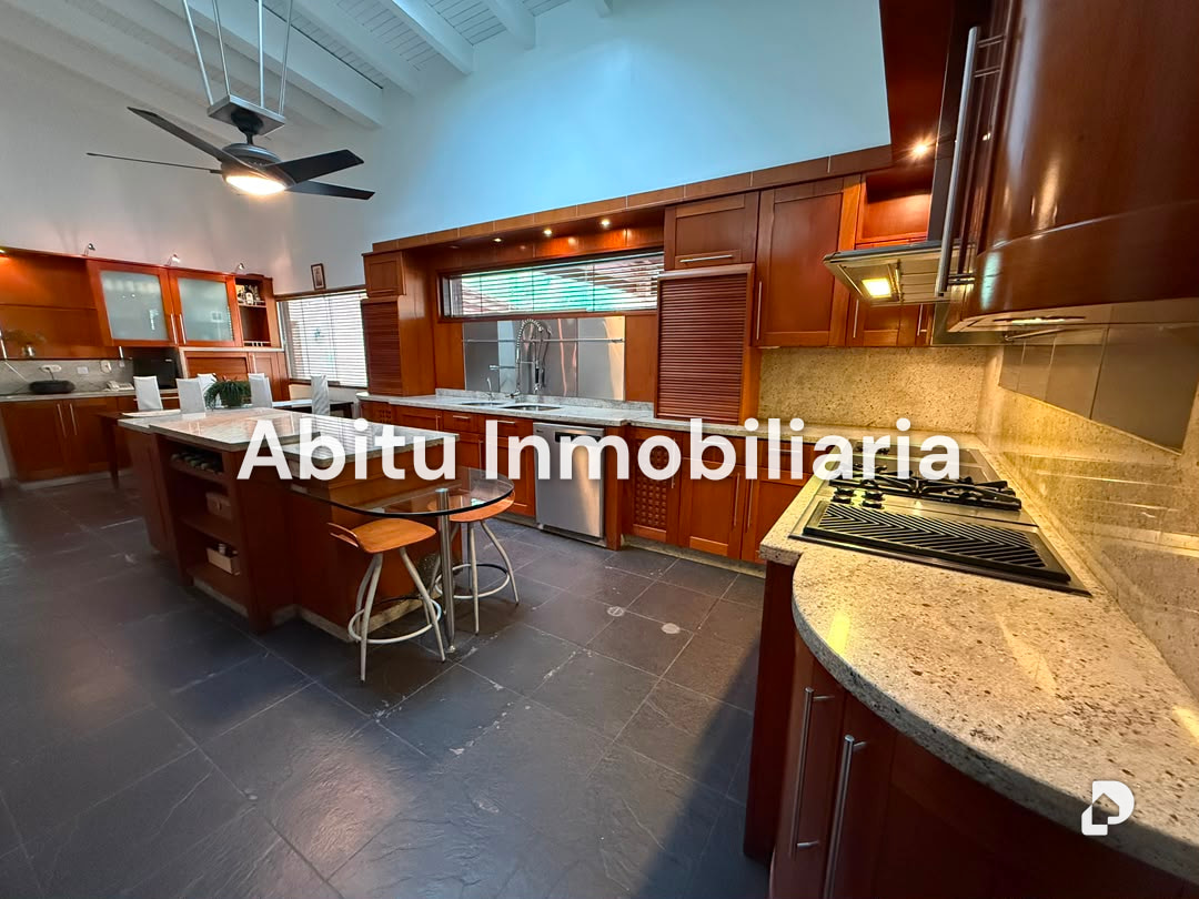 House in Cerro Verde, Caracas – 23