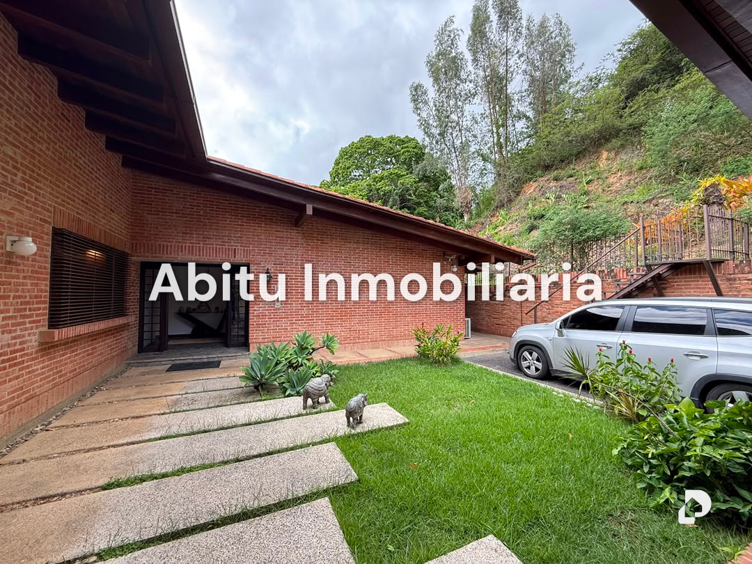 House in Cerro Verde, Caracas – 4