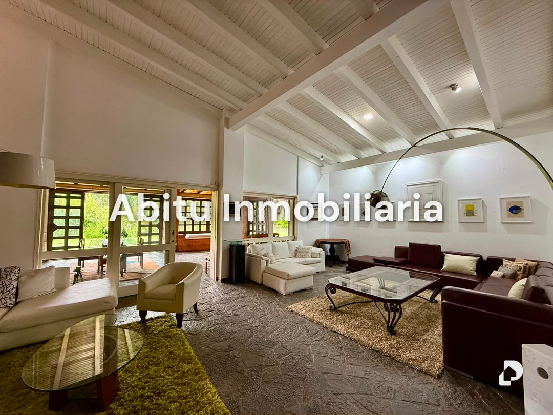 House in Cerro Verde, Caracas – 28