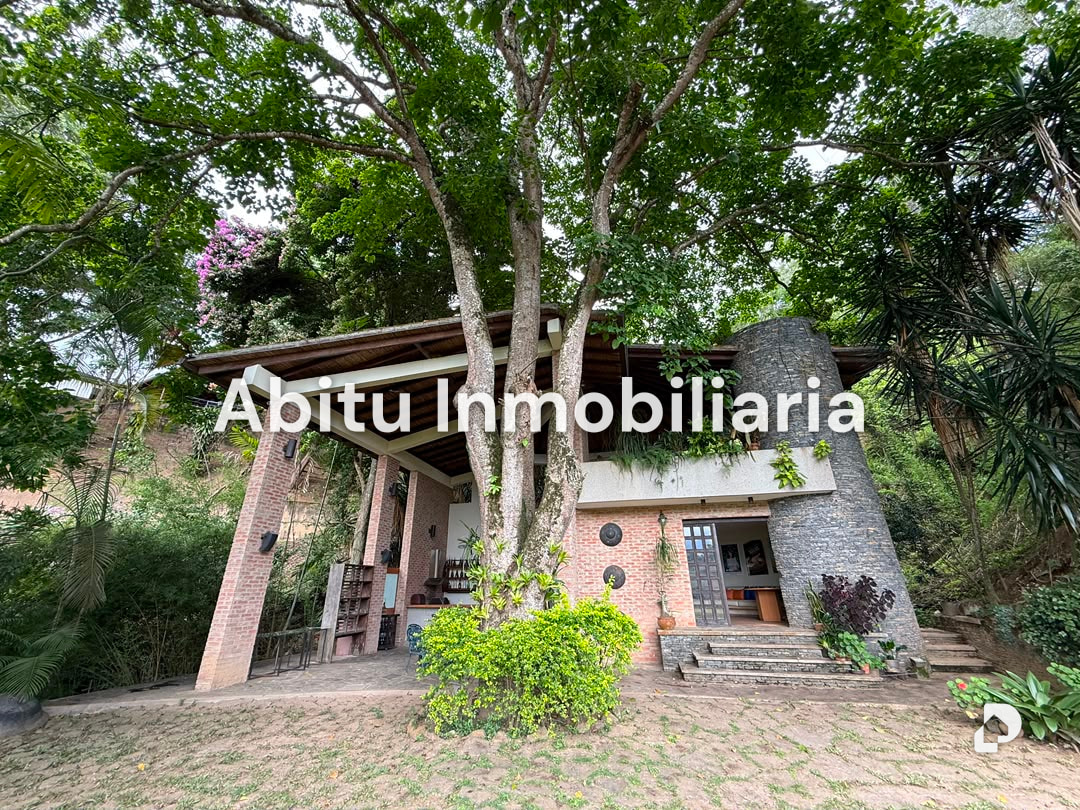 House in Cerro Verde, Caracas – 17