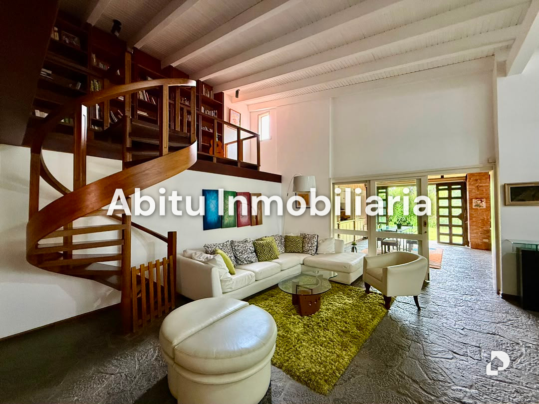 House in Cerro Verde, Caracas – 20