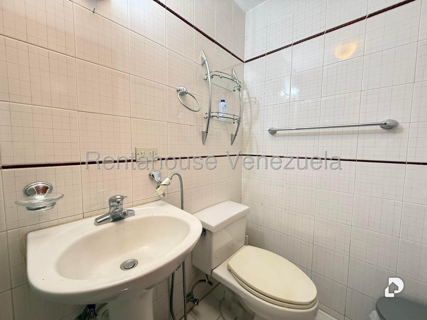 Apartamento en Lomas de La Lagunita, Caracas – 22