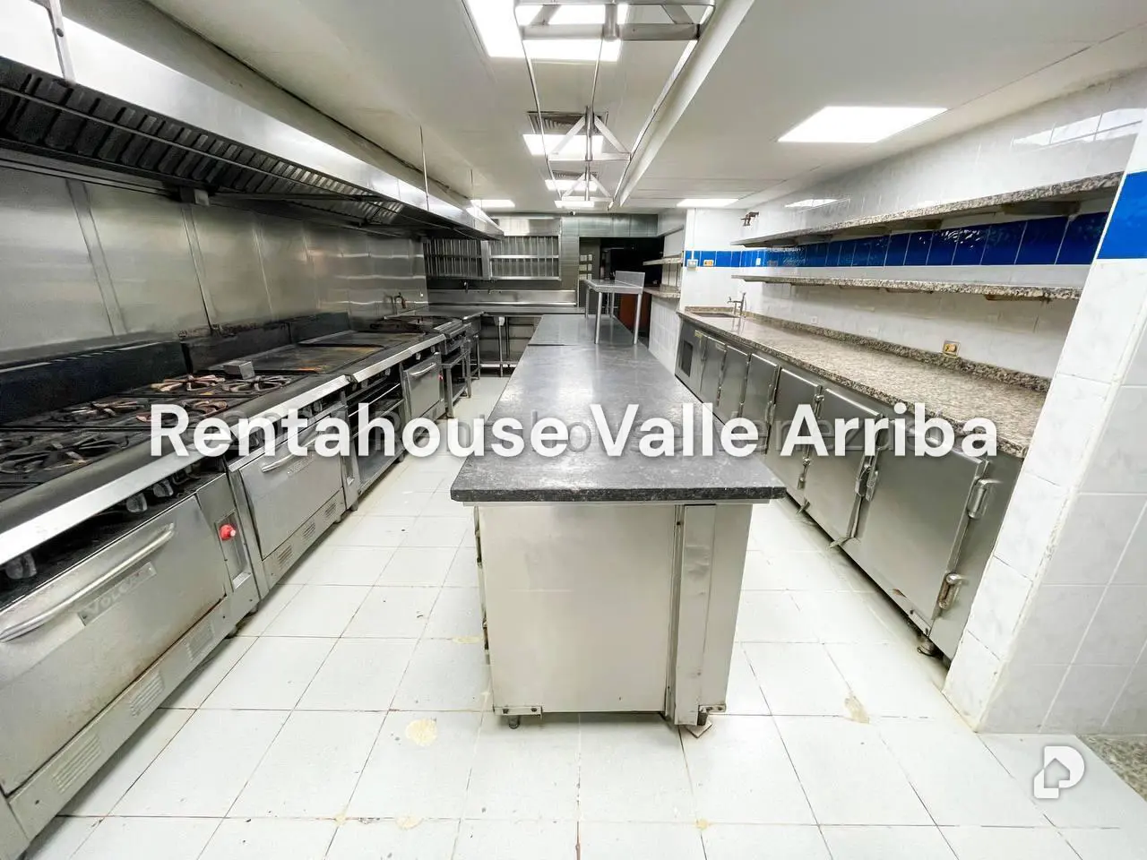 Local comercial en Los Palos Grandes, Caracas – 22