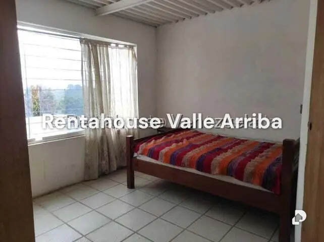 Casa en Sabaneta, Caracas – 16