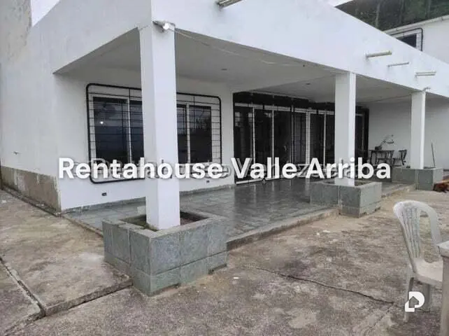 Casa en Sabaneta, Caracas – 3