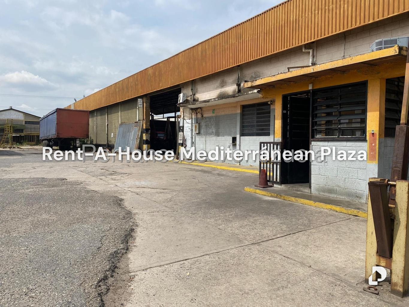 Galpón en Zona Industrial, Valencia – 1