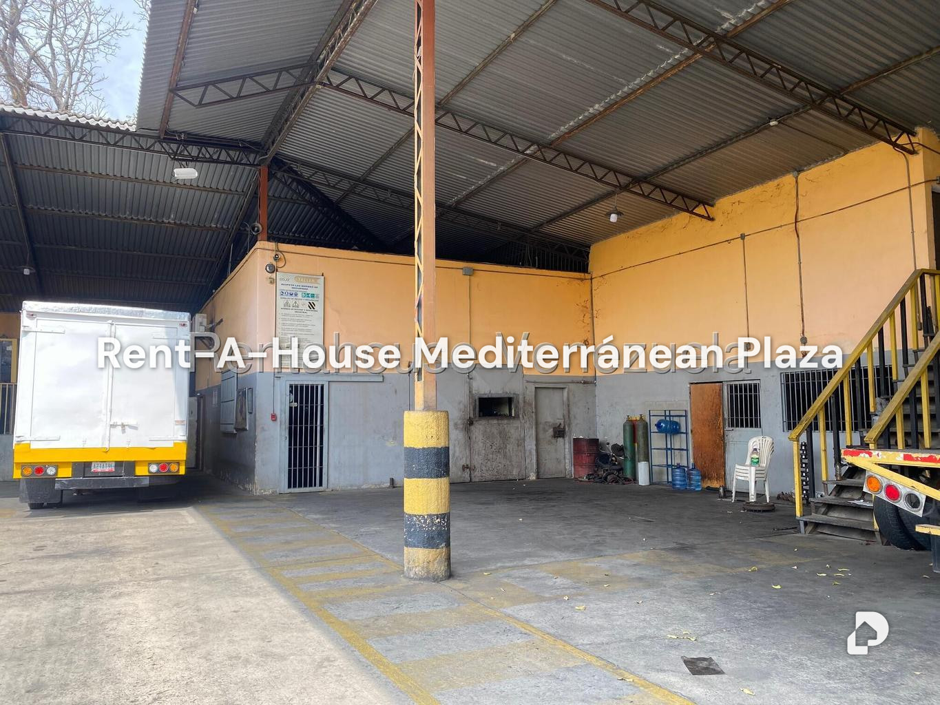 Galpón en Zona Industrial, Valencia – 27