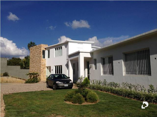 Casa en La Lagunita Country Club, Caracas – 3