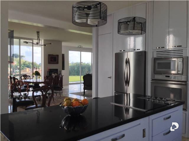 Casa en La Lagunita Country Club, Caracas – 14