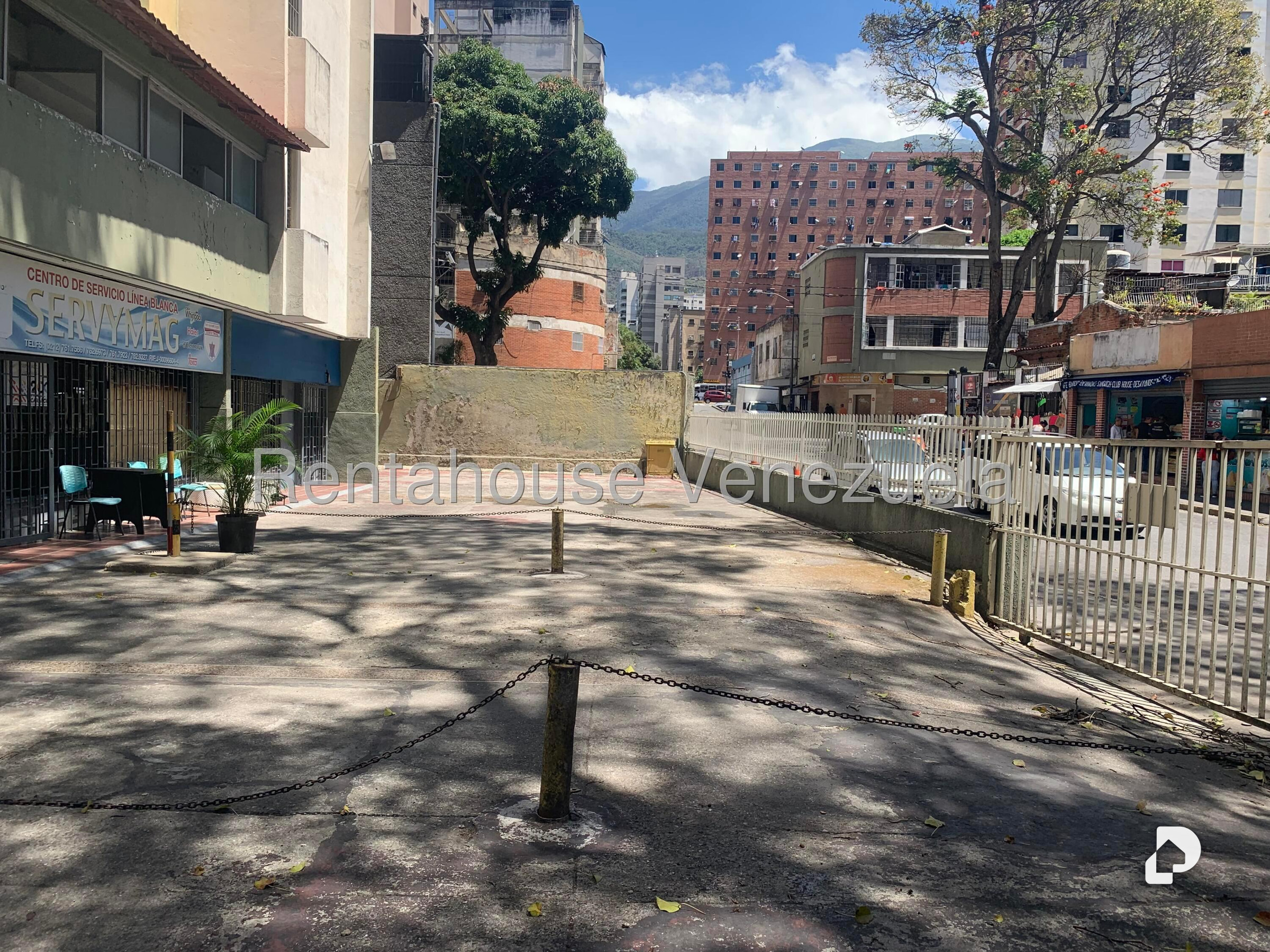 Galpón en Sabana Grande, Caracas