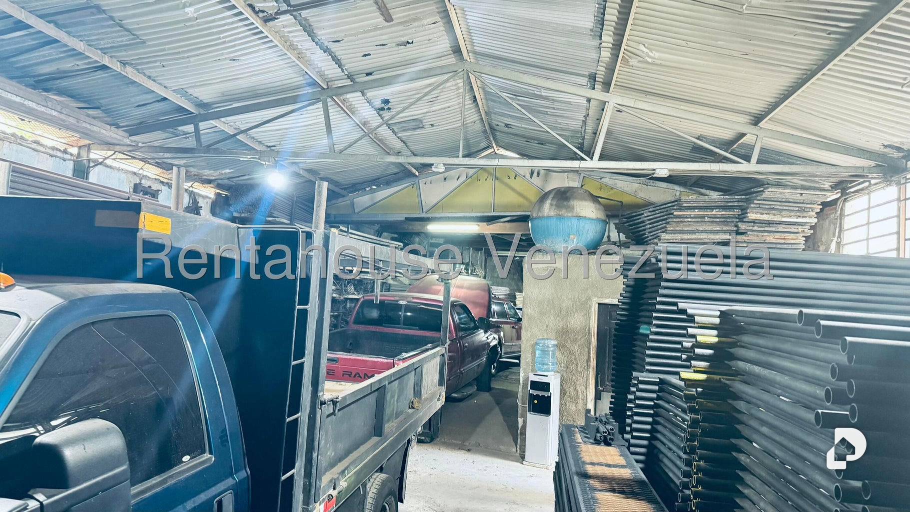 Edificio en Parroquia Altagracia, Caracas – 2