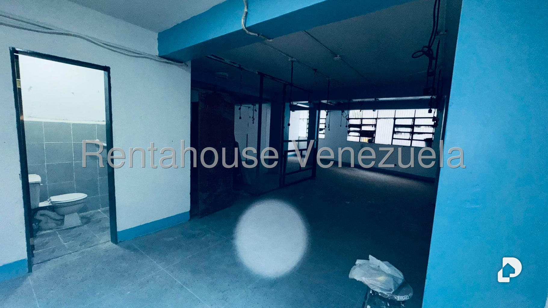 Edificio en Parroquia Altagracia, Caracas – 23