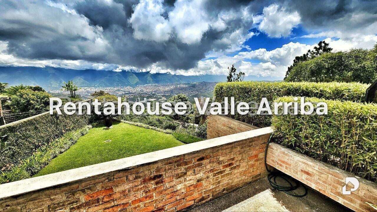 Casa en Alto Hatillo, Caracas – 18