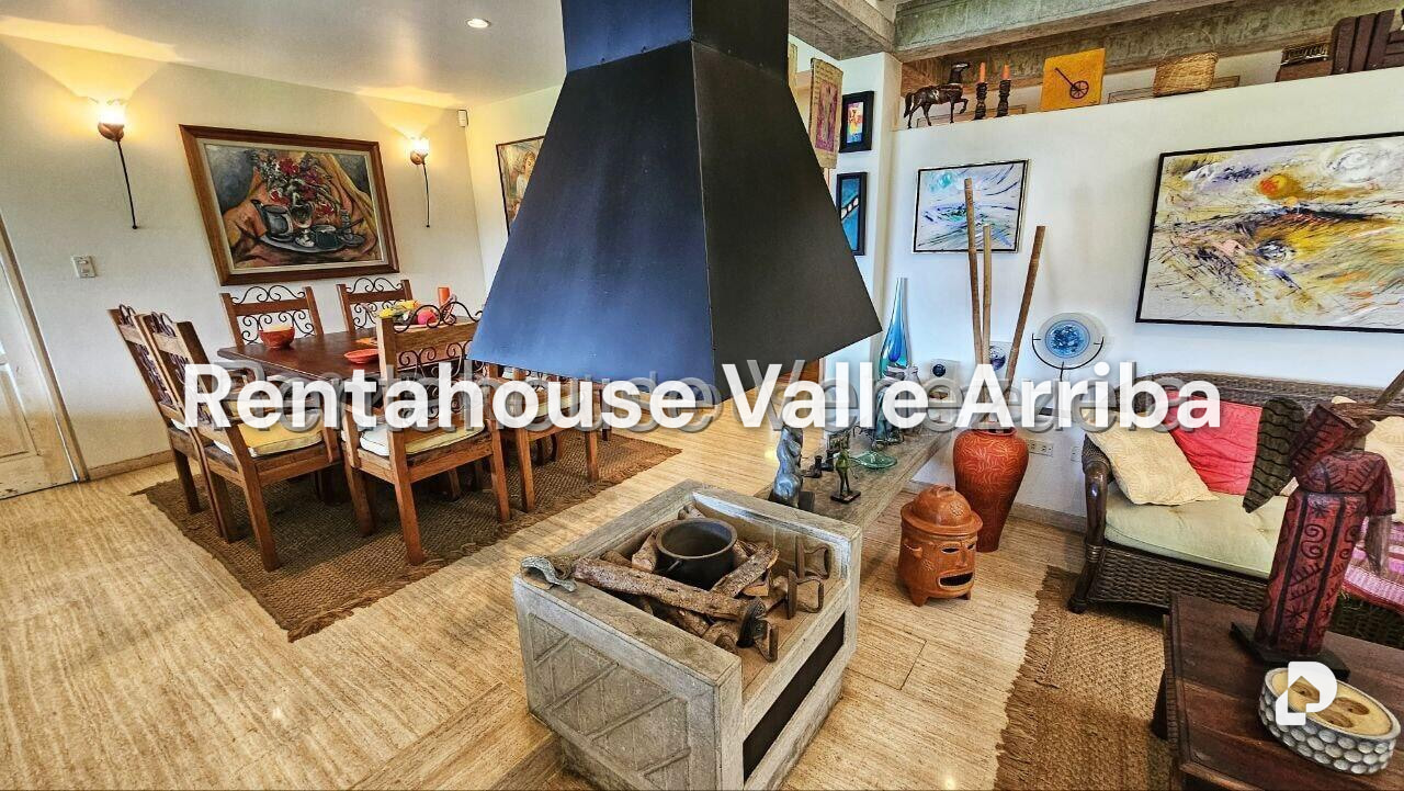 Casa en Alto Hatillo, Caracas – 14