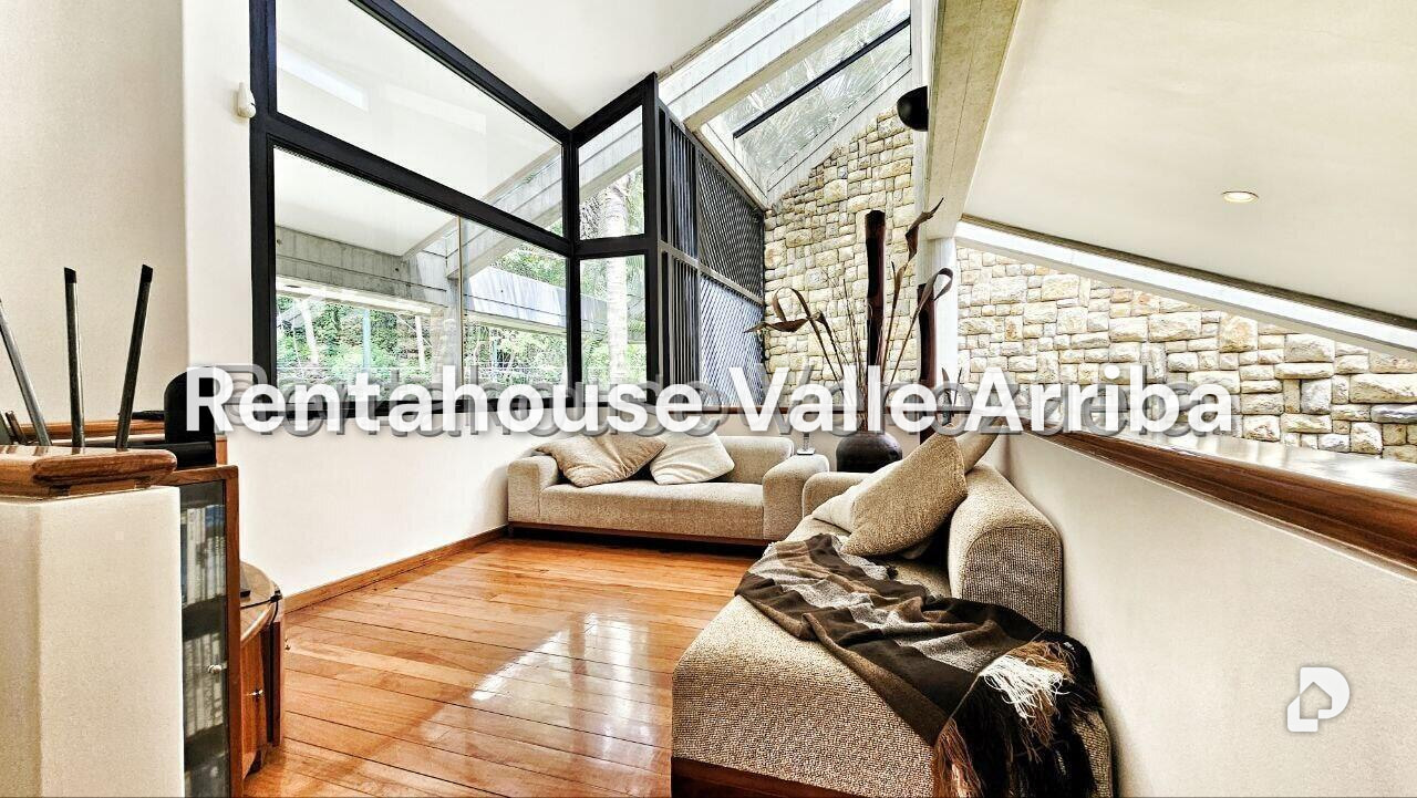 Casa en Alto Hatillo, Caracas – 27