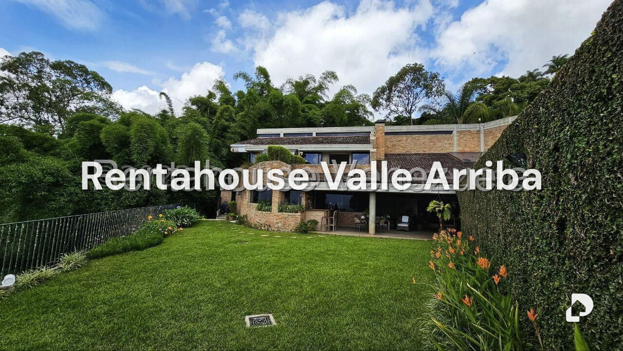 Casa en Alto Hatillo, Caracas – 16