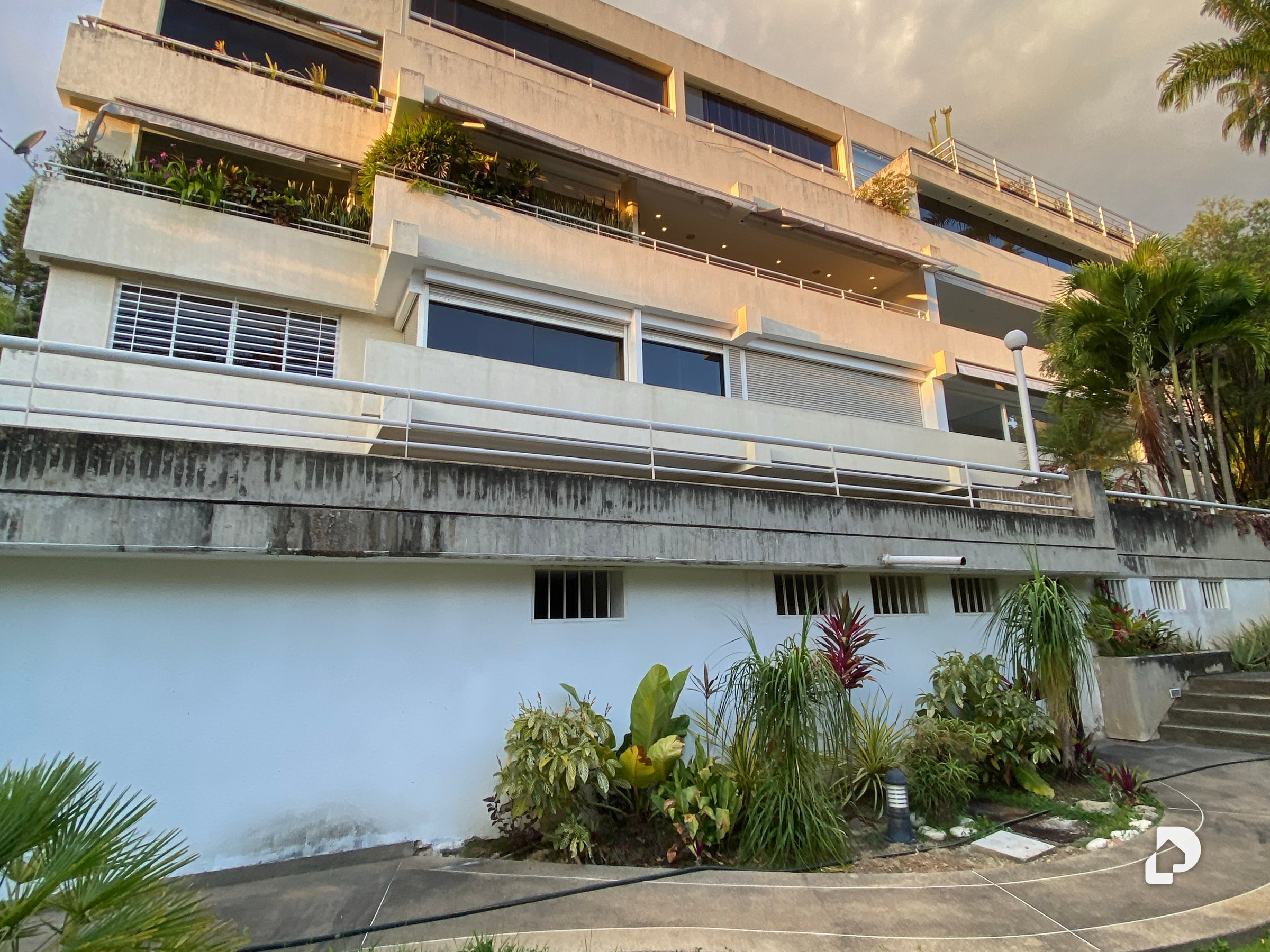 Apartamento en Altamira, Caracas – 1