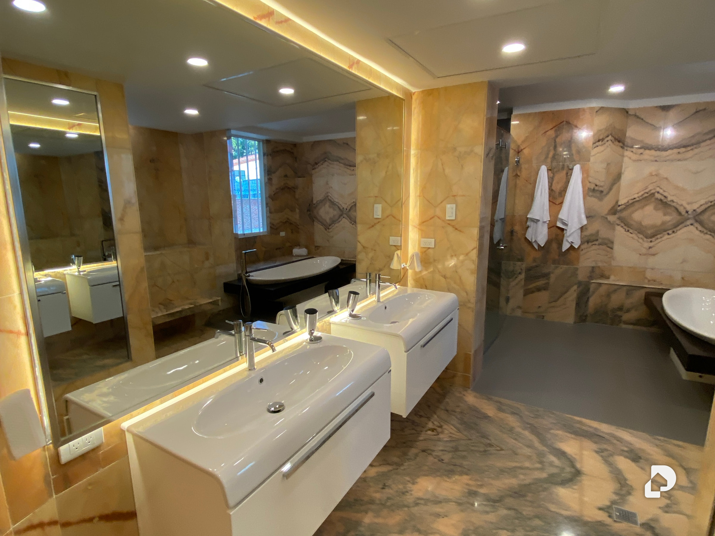 Apartamento en Altamira, Caracas – 28