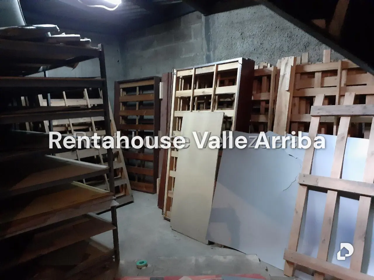 Local comercial en Los Rosales, Caracas – 10